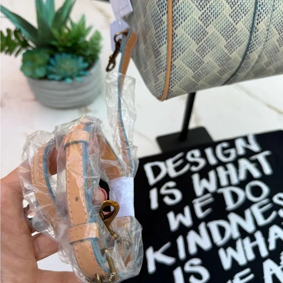 Kurt Geiger Blue and Cream Satchel - Picture 3 of 6